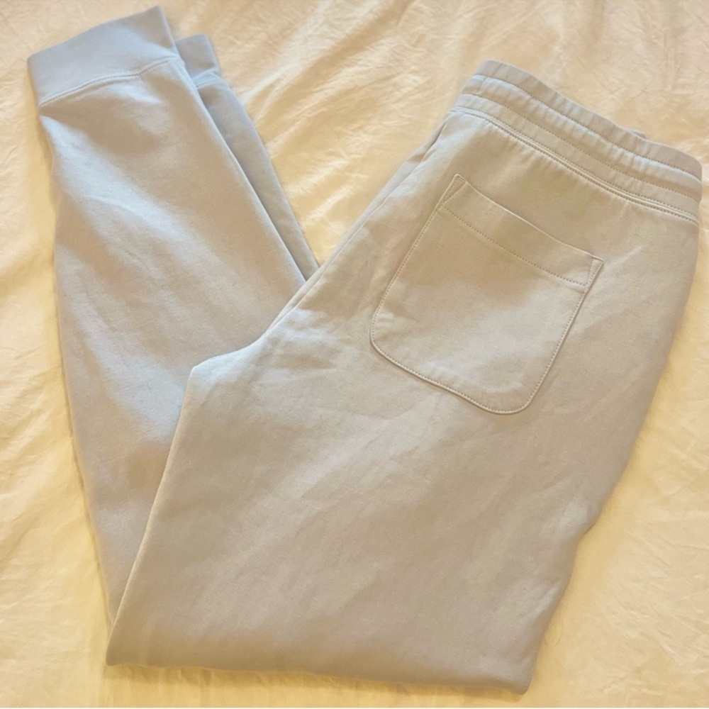 LIKE NEW! GapFit performance tech fleece jogger moto sweatpants - Picture 4 of 16